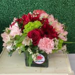 Del Cruce Flowers & Postal Services